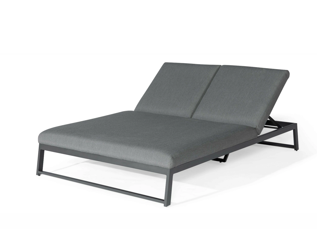 Allure Aluminum Sun Lounger With Stoff