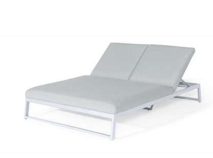 Allure Aluminum Sun Lounger With Stoff