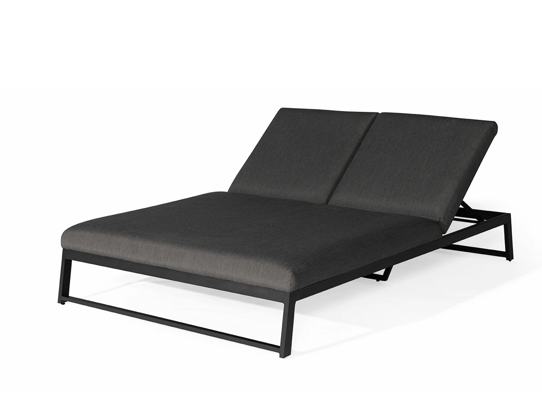 Allure Aluminum Sun Lounger With Stoff