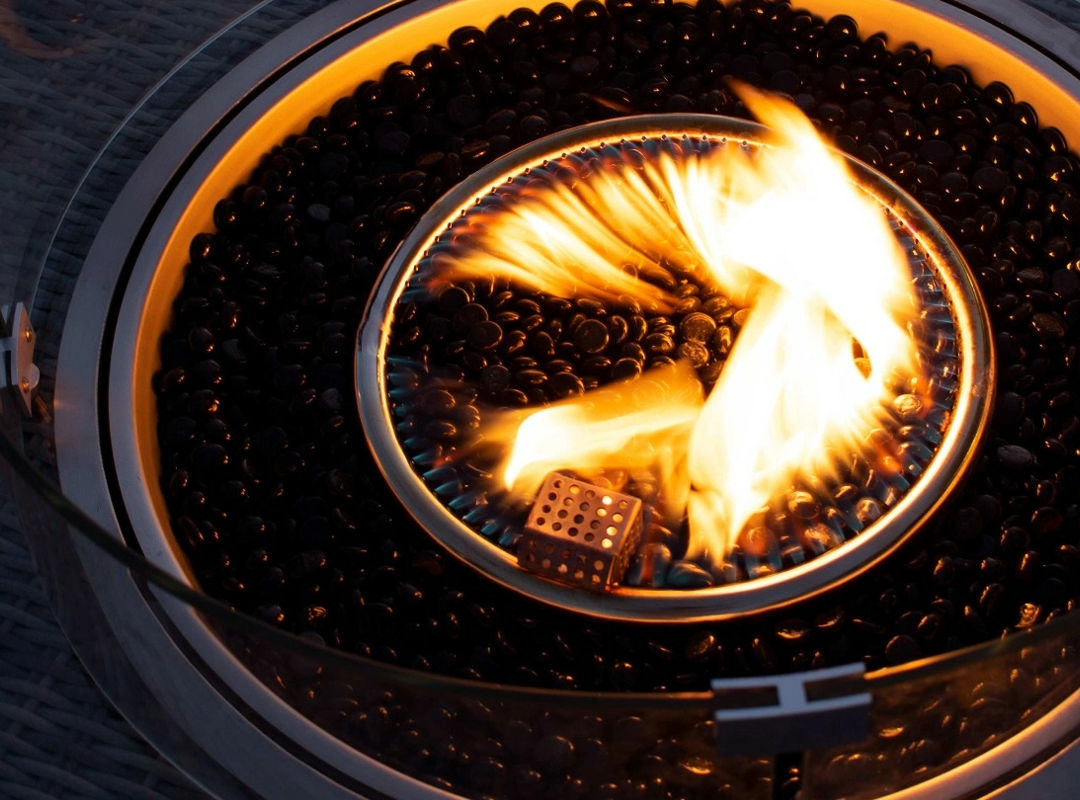 Coffee table with fireplace 