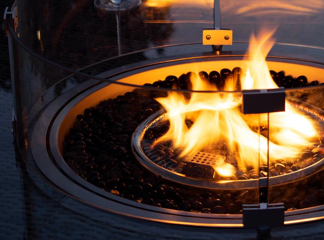 Coffee table with fireplace 